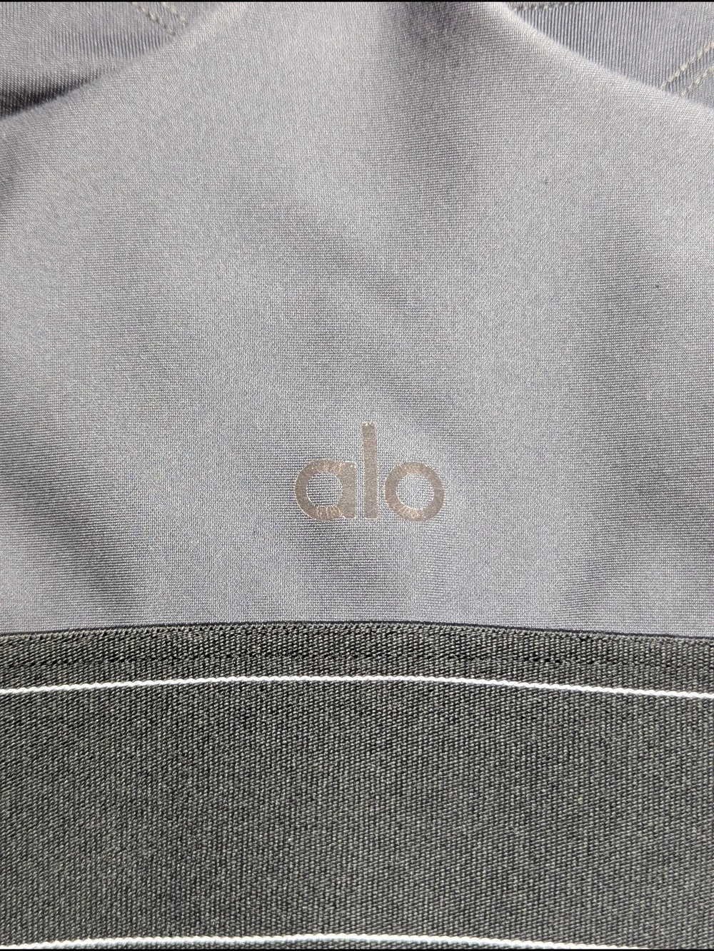 ALO Yoga Airlift Suit Up Bra - Size Medium